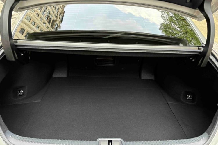 Used Lexus ES 2020 200 Luxury Edition Trunk