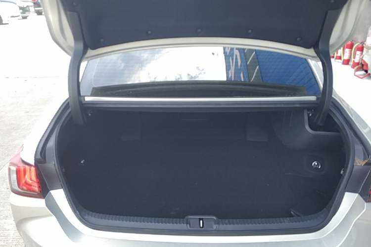 Used Lexus ES 2020 200 Excellence Edition Trunk