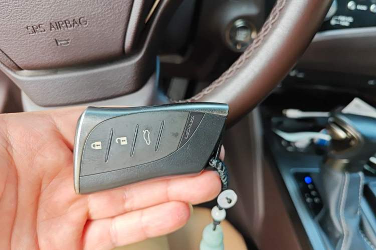 Used Lexus ES 2020 200 Excellence Edition Vehicle Key