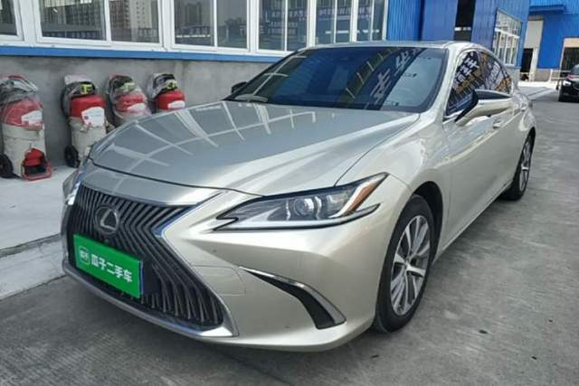 Used Lexus ES 2020 200 Excellence Edition