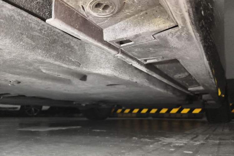 Used Lexus ES 2020 300h Premier Edition Chassis Front Left