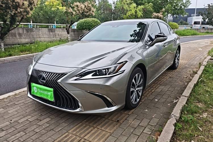 Used Lexus ES 2020 300h Premier Edition Guazi used car, China used car export, Used car for sale, Used  cars, Cheapest cars for sale