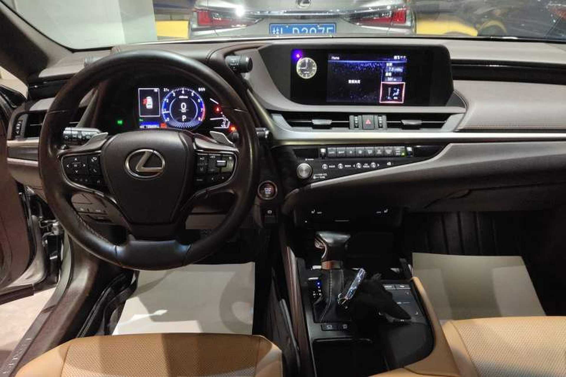 Used Lexus ES 2020 200 Excellence Edition Audio And AC Panel