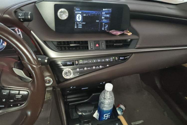 Used Lexus ES 2020 200 Excellence Edition Audio And AC Panel