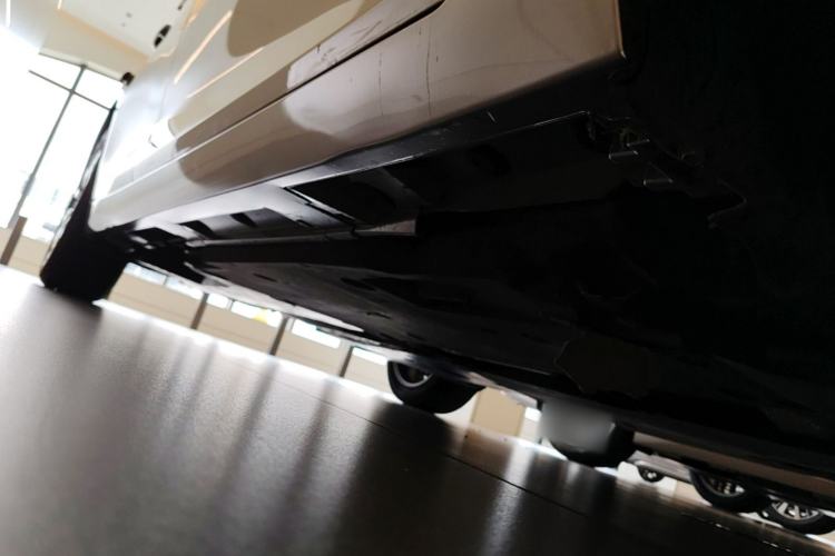 Used Lexus ES 2020 200 Excellence Edition Chassis Front Right