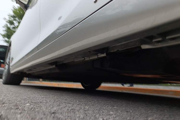 Used Lexus ES 2020 300h Premium Edition Chassis Rear Left