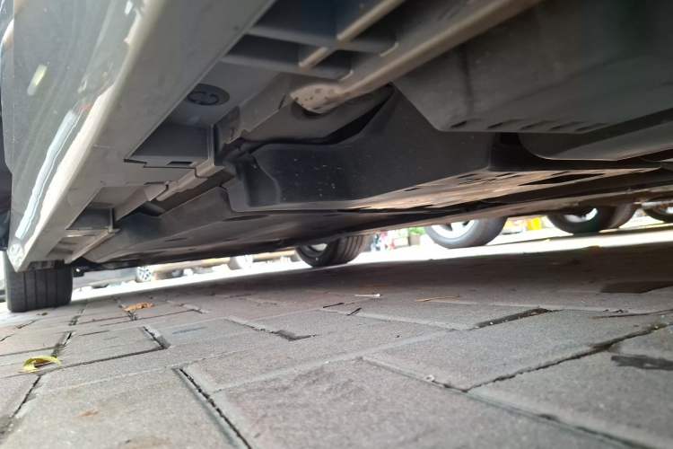 Used Lexus ES 2020 300h Premium Edition Chassis Rear Left