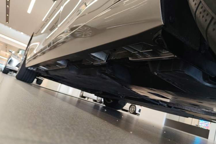 Used Lexus ES 2020 200 Excellence Edition Chassis Rear Left