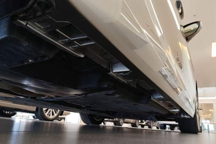 Used Lexus ES 2020 200 Excellence Edition Chassis Rear Right
