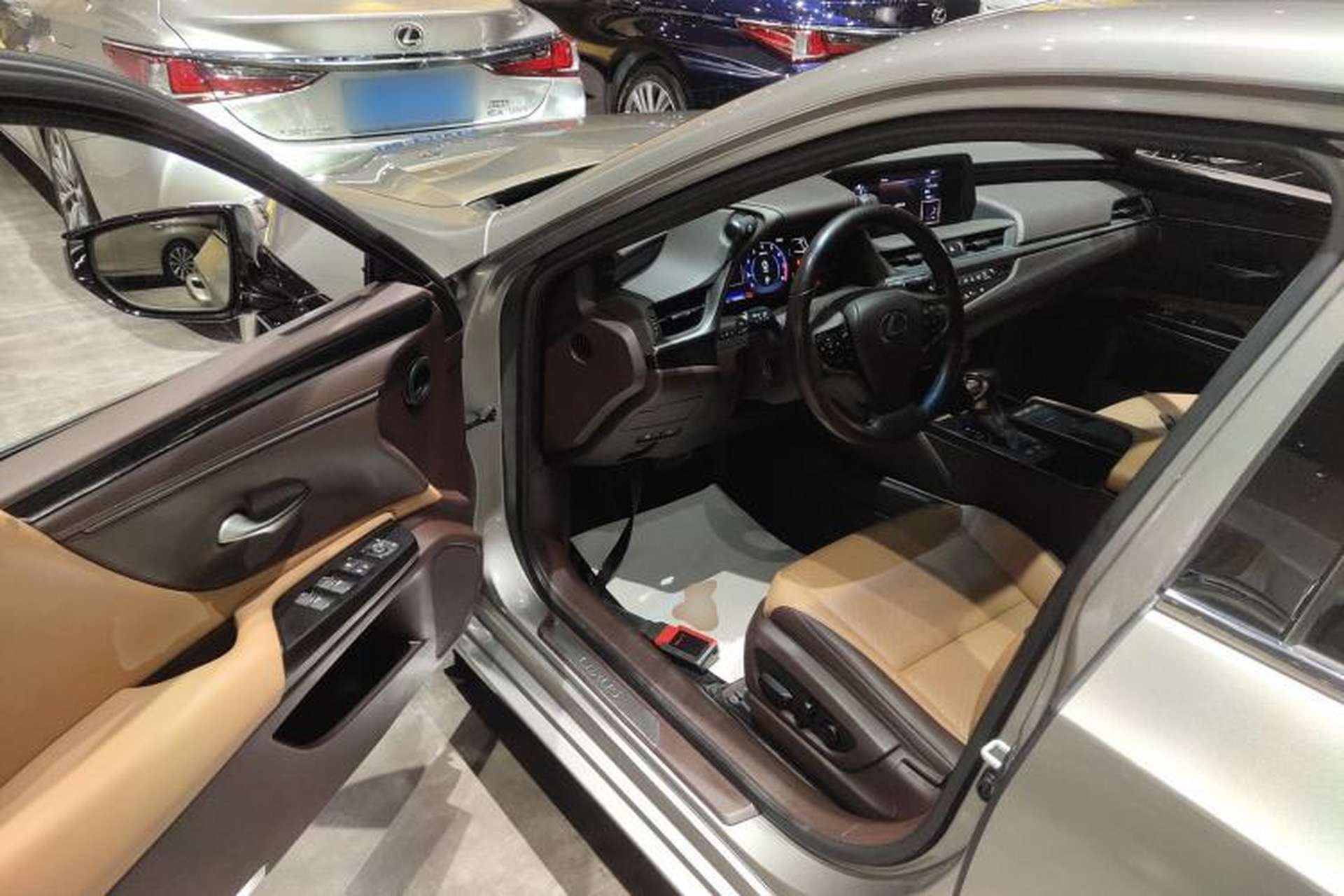 Used Lexus ES 2020 200 Excellence Edition Driver Seat