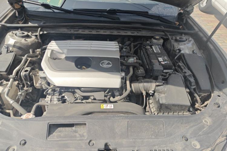 Used Lexus ES 2020 200 Excellence Edition Engine Bay
