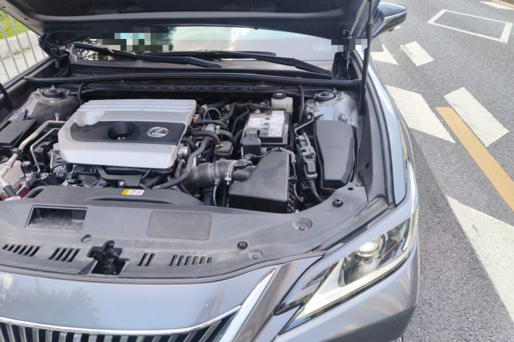 Used Lexus ES 2020 200 Excellence Edition Engine Bay Left