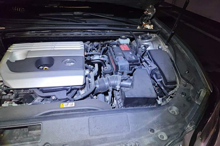 Used Lexus ES 2020 200 Excellence Edition Engine Bay Left