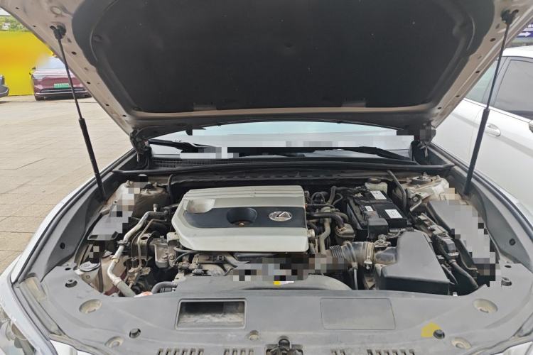 Used Lexus ES 2020 200 Excellence Edition Engine Bay