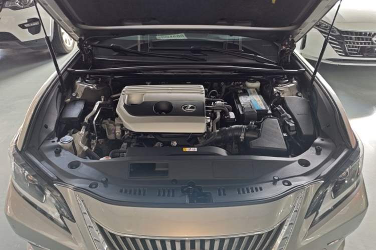 Used Lexus ES 2020 200 Excellence Edition Engine Bay