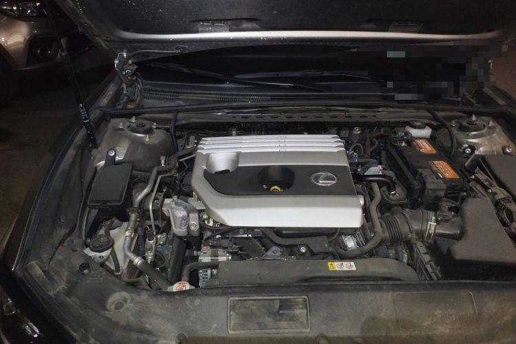 Used Lexus ES 2020 200 Excellence Edition Engine Bay Right