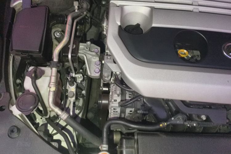 Used Lexus ES 2020 200 Luxury Edition Engine Bay Right