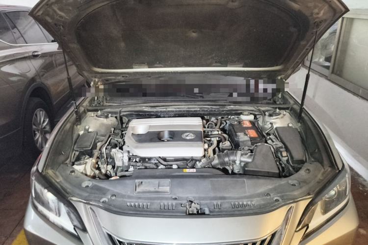 Used Lexus ES 2020 200 Excellence Edition Engine Bay