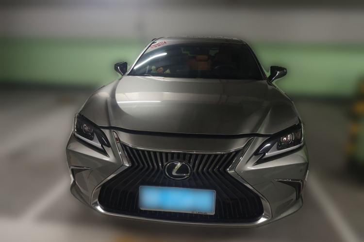 Used Lexus ES 2020 200 Excellence Edition Exterior 1