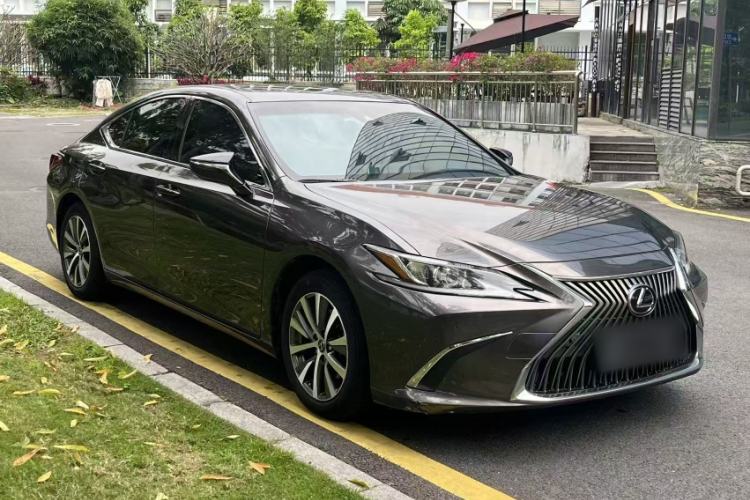 Used Lexus ES 2020 200 Excellence Edition Exterior 10