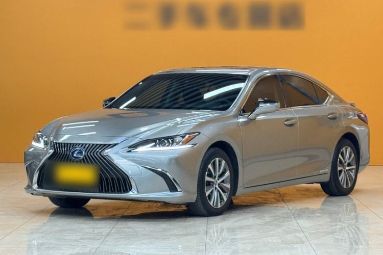Used Lexus ES 2020 300h Premier Edition Exterior 2
