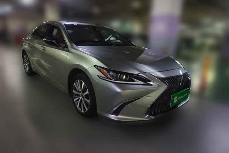 Used Lexus ES 2020 200 Excellence Edition Exterior 2