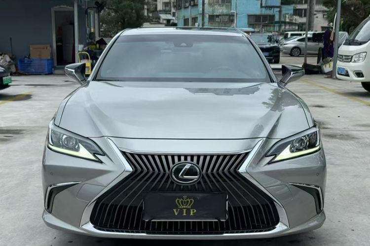 Used Lexus ES 2020 260 Excellence Edition Exterior 3