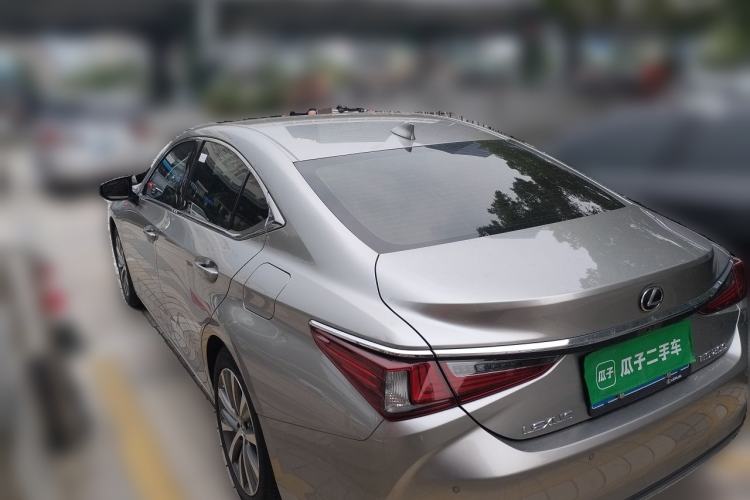 Used Lexus ES 2020 200 Excellence Edition Exterior 3