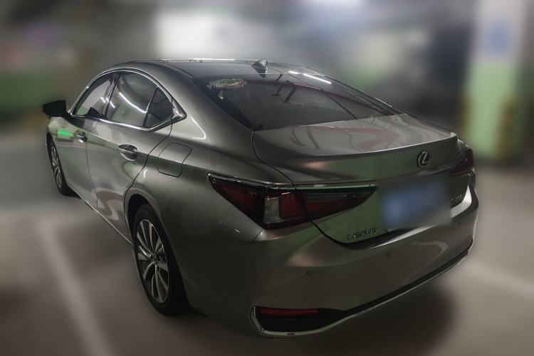 Used Lexus ES 2020 200 Excellence Edition Exterior 3
