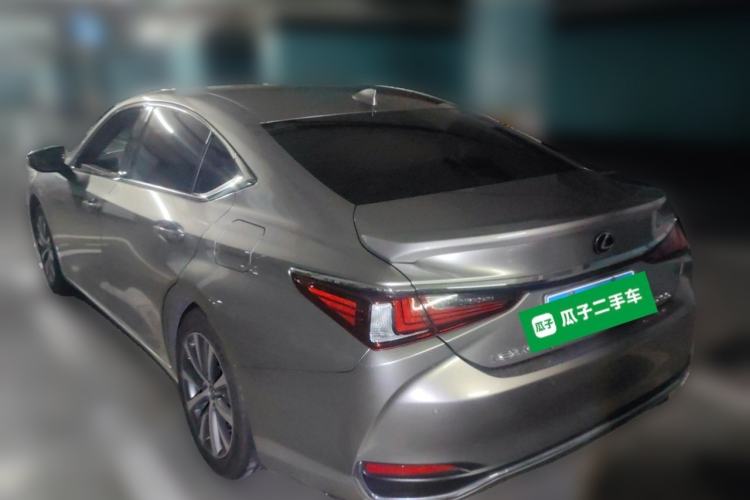 Used Lexus ES 2020 200 Excellence Edition Exterior 3