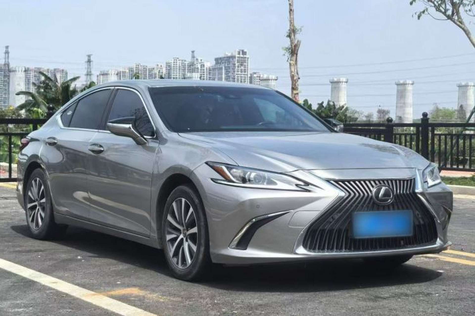 Used Lexus ES 2020 260 Excellence Edition Exterior 4