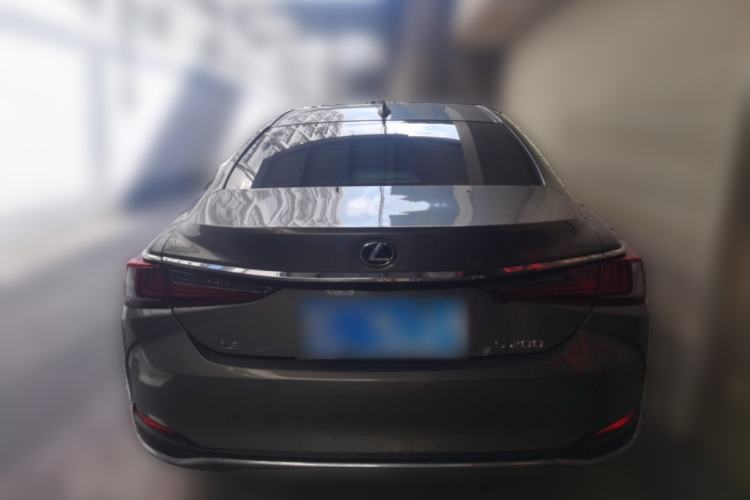 Used Lexus ES 2020 200 Excellence Edition Exterior 4