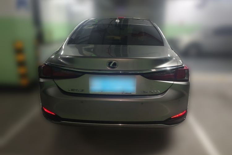 Used Lexus ES 2020 200 Excellence Edition Exterior 4