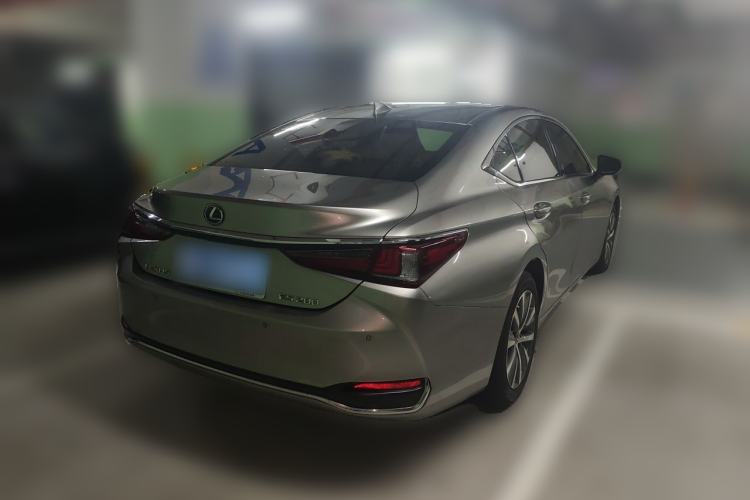 Used Lexus ES 2020 200 Excellence Edition Exterior 5
