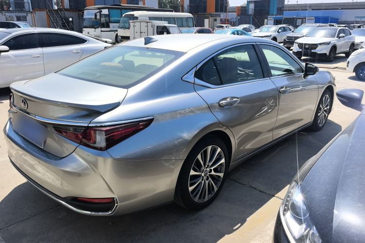 Used Lexus ES 2020 300h Premium Edition Exterior 5