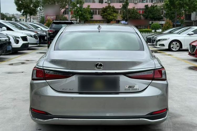 Used Lexus ES 2020 260 Excellence Edition Exterior 6