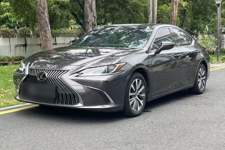 Used Lexus ES 2020 200 Excellence Edition Exterior 6