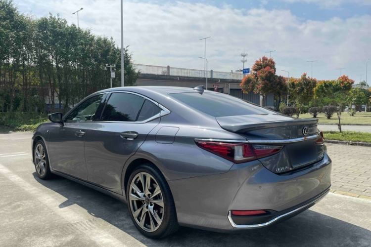 Used Lexus ES 2020 200 Excellence Edition Exterior 7