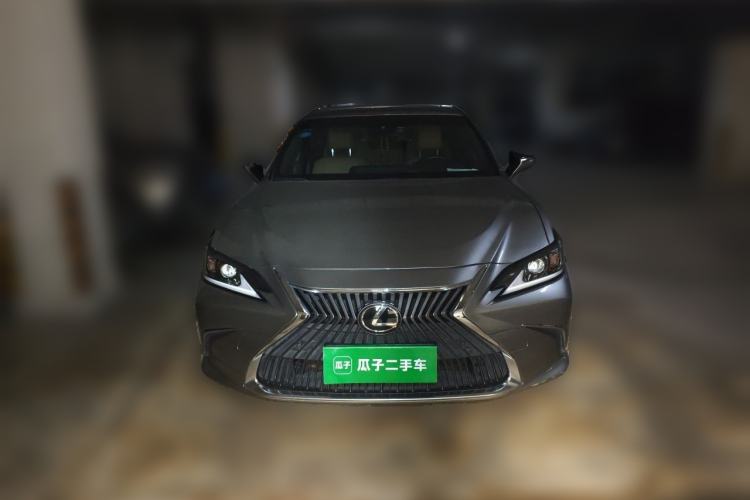 Used Lexus ES 2020 200 Excellence Edition Front