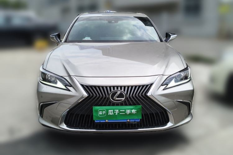 Used Lexus ES 2020 260 Excellence Edition Front