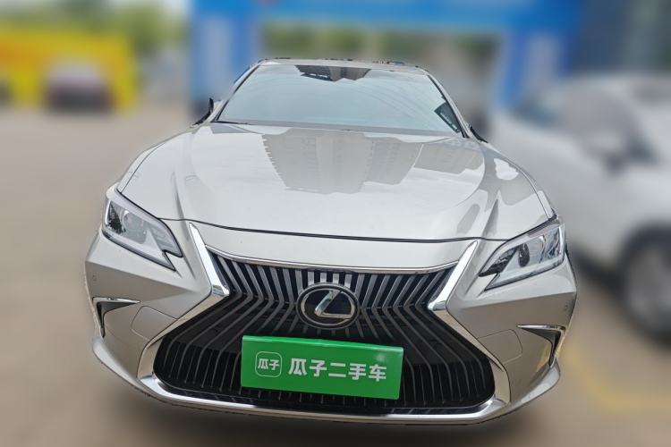 Used Lexus ES 2020 200 Excellence Edition Front