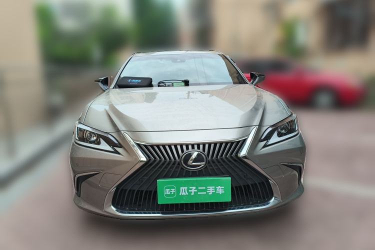 Used Lexus ES 2020 260 Excellence Edition Front