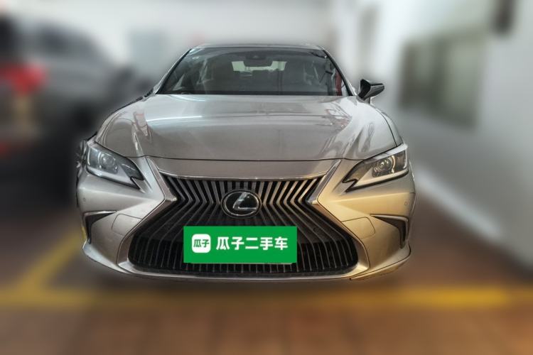 Used Lexus ES 2020 200 Excellence Edition Front