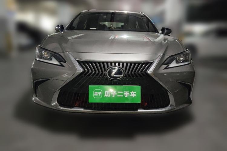 Used Lexus ES 2020 200 Excellence Edition Front