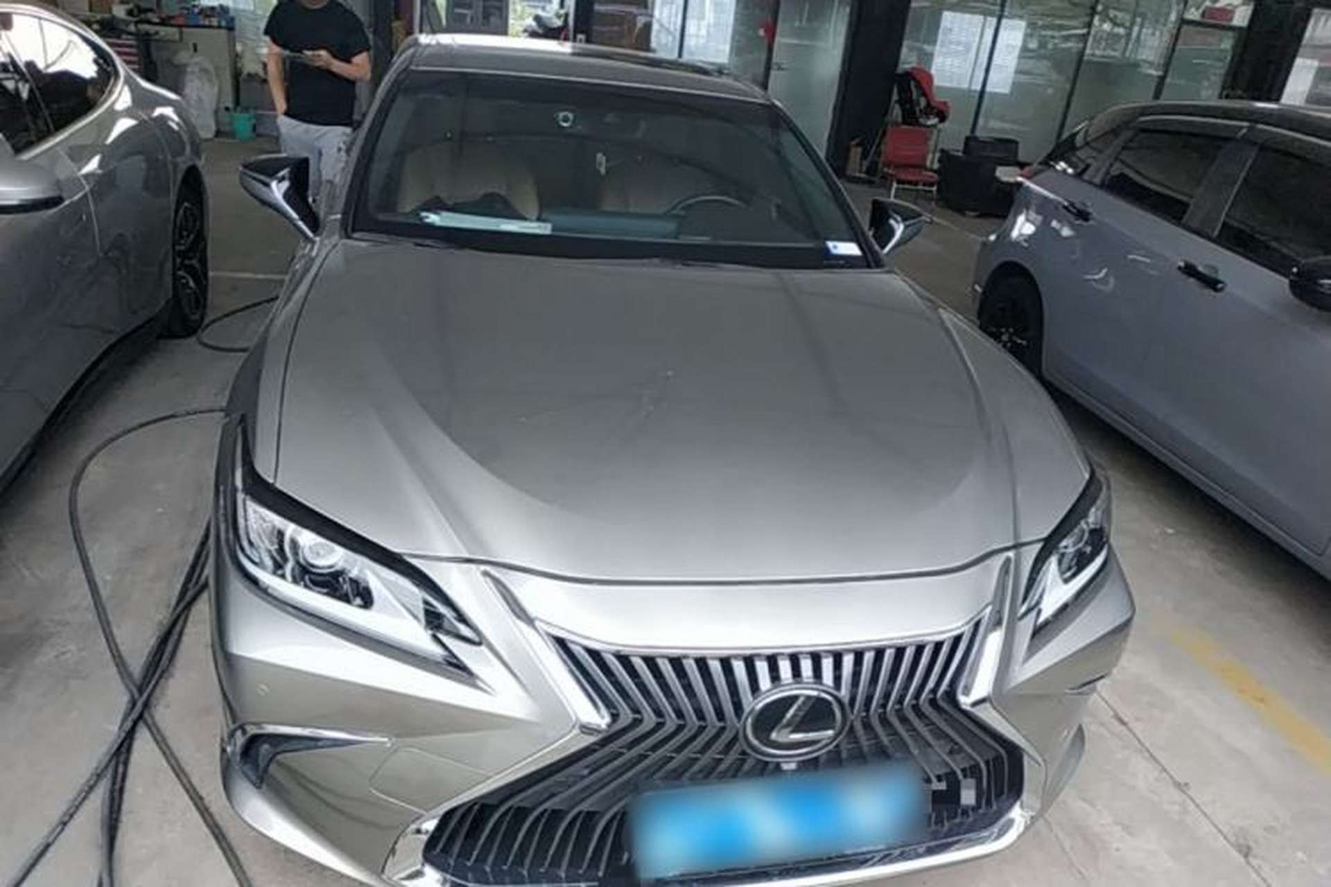 Used Lexus ES 2020 200 Luxury Edition Front