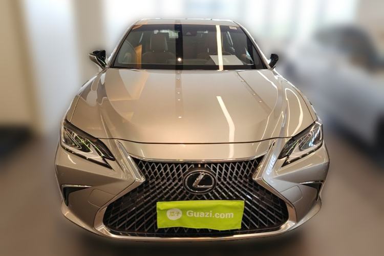 Used Lexus ES 2020 200 Excellence Edition Front