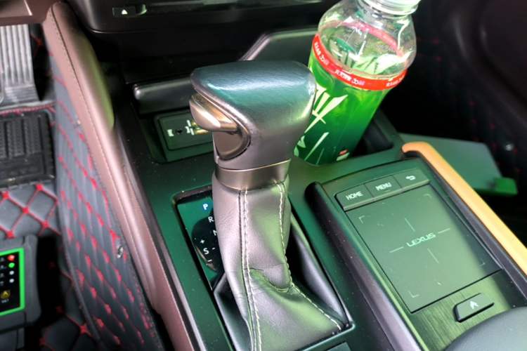Used Lexus ES 2020 260 Excellence Edition Gear Lever