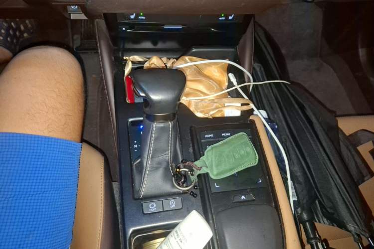 Used Lexus ES 2020 200 Excellence Edition Gear Lever
