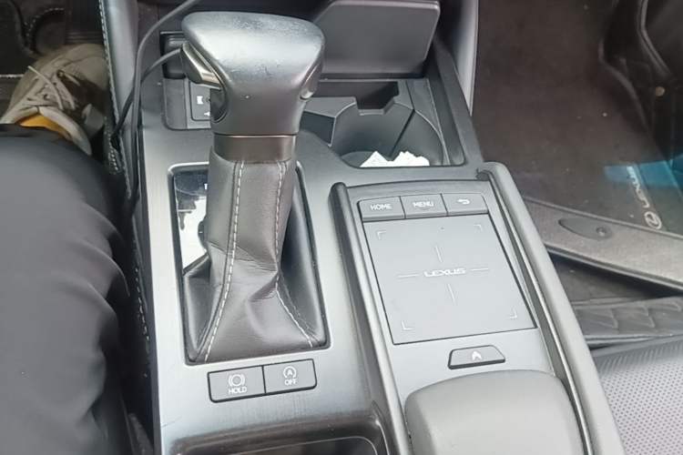 Used Lexus ES 2020 200 Excellence Edition Gear Lever