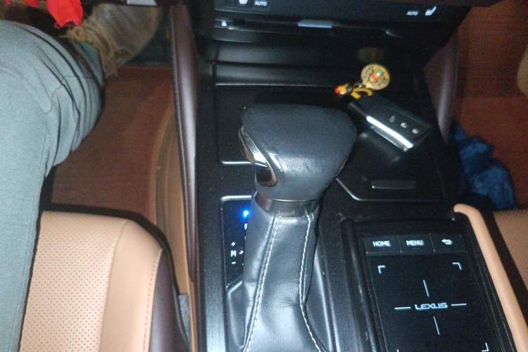 Used Lexus ES 2020 200 Excellence Edition Gear Lever
